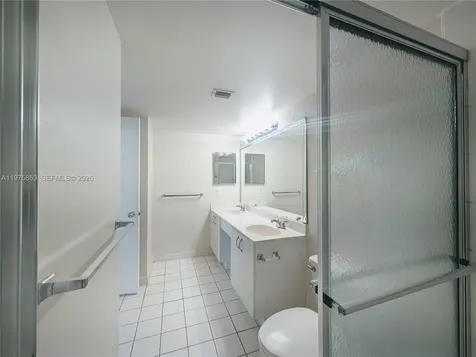 3300 NE 191st Street Aventura FL 33180