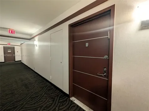 3300 NE 191st Street Aventura FL 33180
