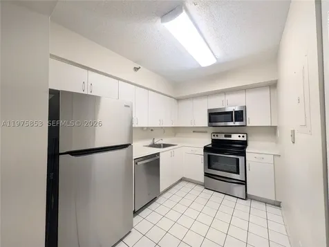 3300 NE 191st Street Aventura FL 33180
