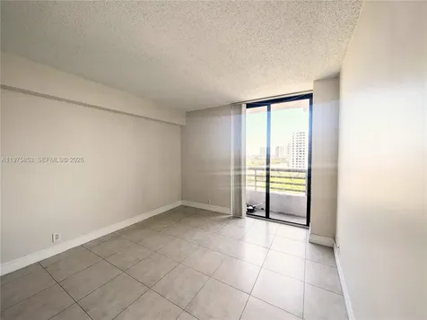 3300 NE 191st Street Aventura FL 33180