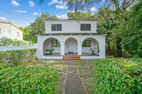 3041 NW 15th Street Miami FL 33125