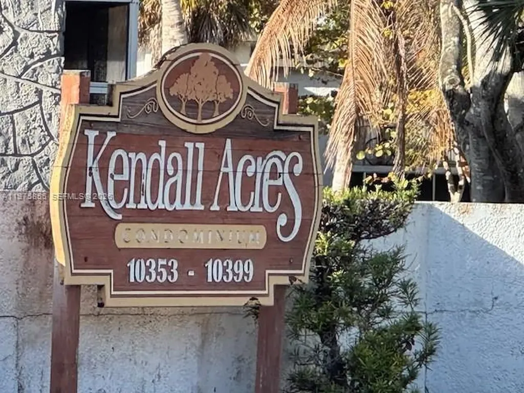 10353 N Kendall Drive Miami FL 33176