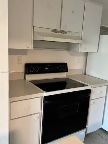 10353 N Kendall Drive Miami FL 33176