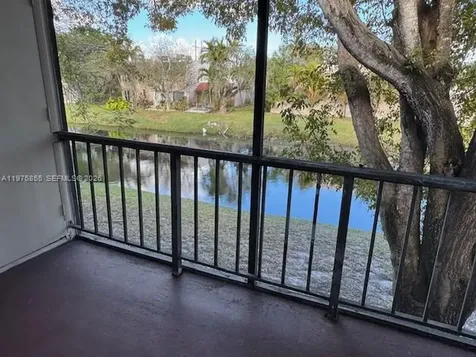 10353 N Kendall Drive Miami FL 33176