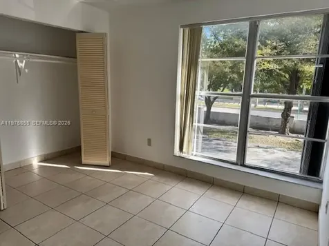 10353 N Kendall Drive Miami FL 33176