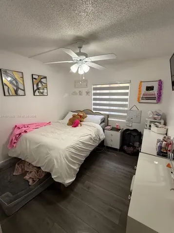6255 Kendale Lakes Circle Miami FL 33183