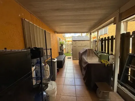 6255 Kendale Lakes Circle Miami FL 33183