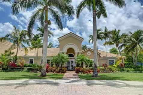 278 Village Boulevard Tequesta FL 33469