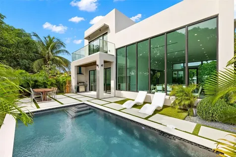 66 NW 50th Street Miami FL 33127