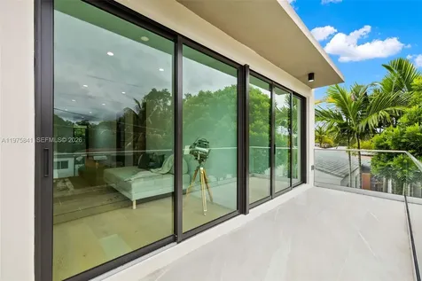 66 NW 50th Street Miami FL 33127