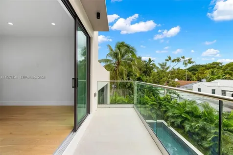 66 NW 50th Street Miami FL 33127