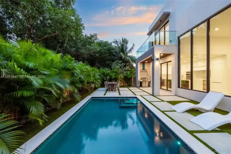 66 NW 50th Street Miami FL 33127