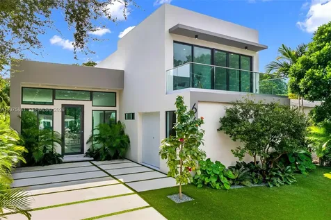 66 NW 50th Street Miami FL 33127