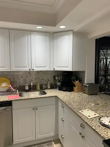 329 SE 3rd Street Hallandale Beach FL 33009