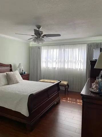 329 SE 3rd Street Hallandale Beach FL 33009
