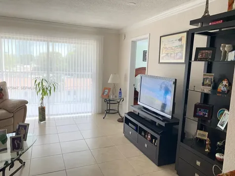 329 SE 3rd Street Hallandale Beach FL 33009