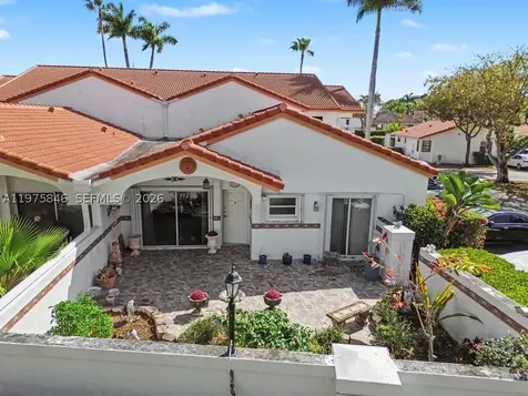 15390 SW 76th Terrace Miami FL 33193