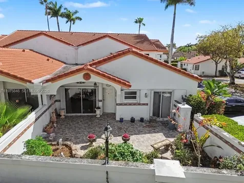15390 SW 76th Terrace Miami FL 33193