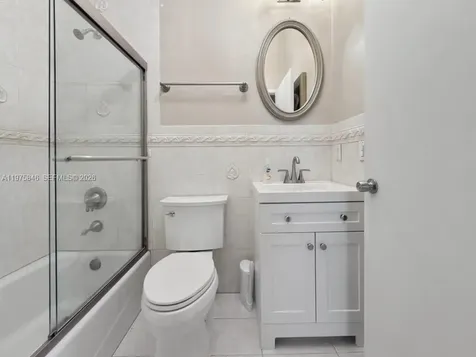 15390 SW 76th Terrace Miami FL 33193