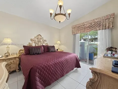 15390 SW 76th Terrace Miami FL 33193