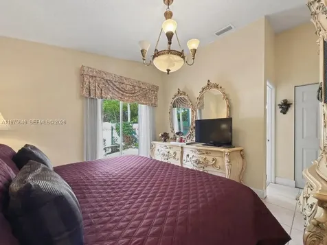 15390 SW 76th Terrace Miami FL 33193