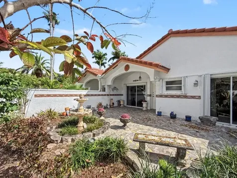 15390 SW 76th Terrace Miami FL 33193