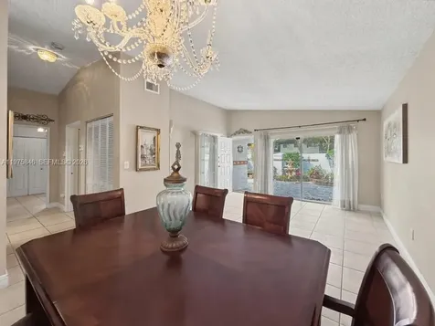 15390 SW 76th Terrace Miami FL 33193