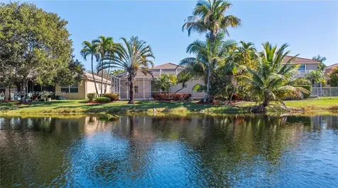 4297 Diamond Terrace Weston FL 33331