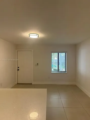 Miami FL 33181