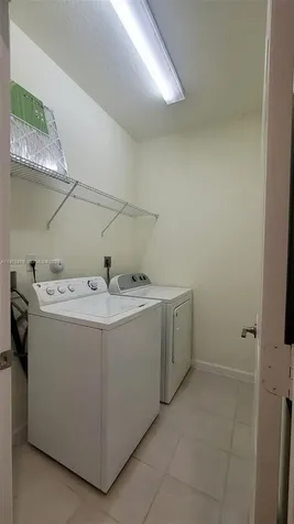 10219 W 32nd Lane Hialeah FL 33018