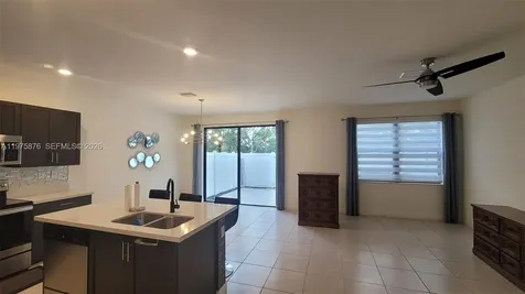 10219 W 32nd Lane Hialeah FL 33018