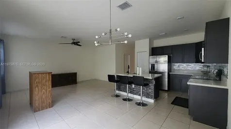 10219 W 32nd Lane Hialeah FL 33018