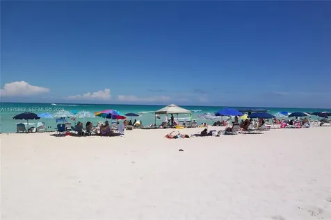5161 Collins Avenue Miami Beach FL 33140
