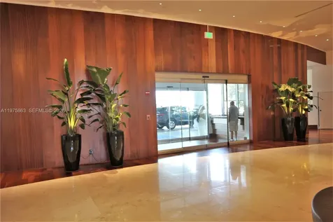 5161 Collins Avenue Miami Beach FL 33140