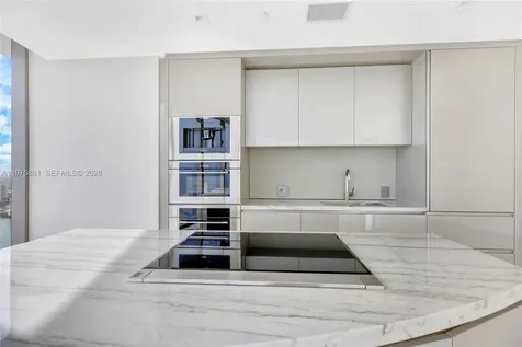 18975 Collins Avenue Sunny Isles Beach FL 33160