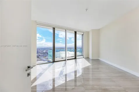 18975 Collins Avenue Sunny Isles Beach FL 33160