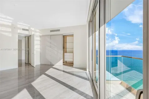18975 Collins Avenue Sunny Isles Beach FL 33160