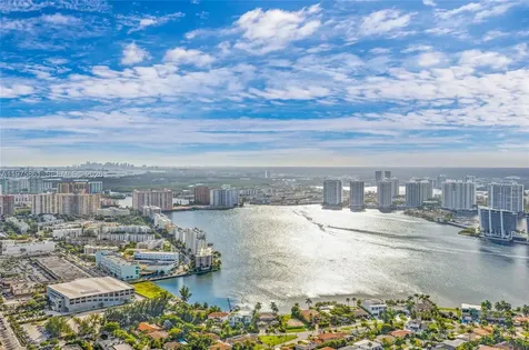 18975 Collins Avenue Sunny Isles Beach FL 33160