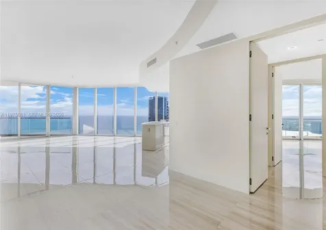 18975 Collins Avenue Sunny Isles Beach FL 33160