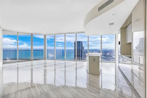18975 Collins Avenue Sunny Isles Beach FL 33160