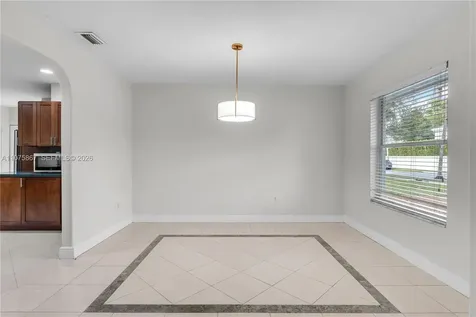 8700 SW 64th Avenue Pinecrest FL 33156