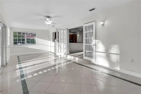 8700 SW 64th Avenue Pinecrest FL 33156