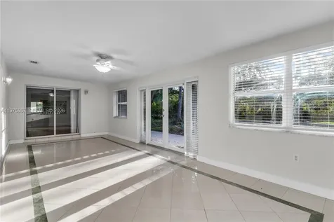 8700 SW 64th Avenue Pinecrest FL 33156