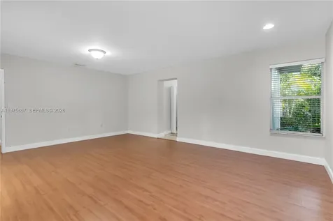 8700 SW 64th Avenue Pinecrest FL 33156