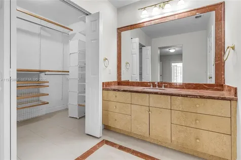8700 SW 64th Avenue Pinecrest FL 33156