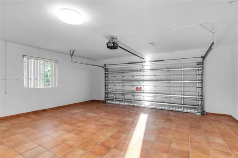 8700 SW 64th Avenue Pinecrest FL 33156
