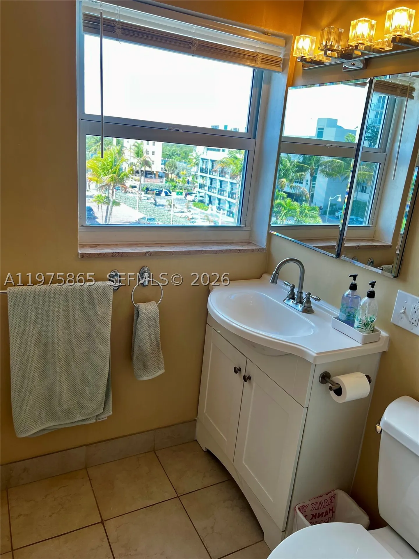 2600 N Surf Road Hollywood FL 33019