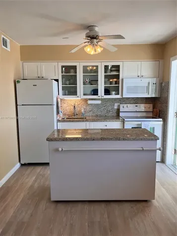 2600 N Surf Road Hollywood FL 33019