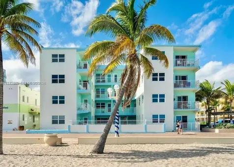 2600 N Surf Road Hollywood FL 33019