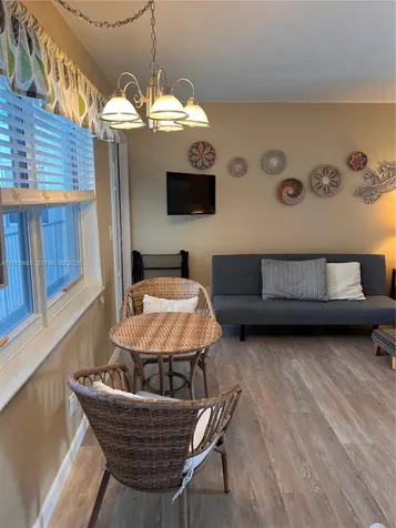 2600 N Surf Road Hollywood FL 33019